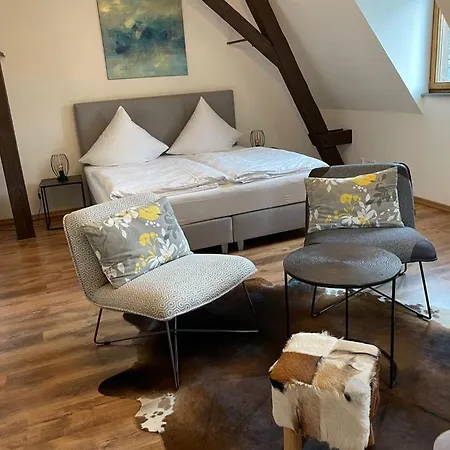 Schlossberg Weingut C.a. Haussmann *