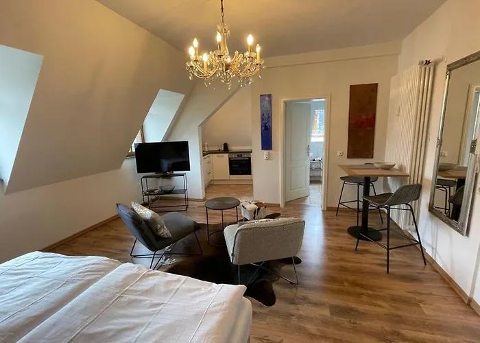 Schlossberg Weingut C.a. Haussmann Apartamento *