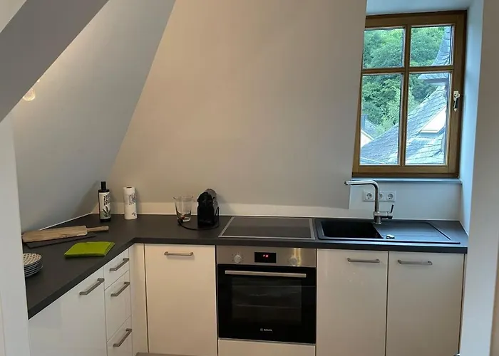 Schlossberg Weingut C.a. Haussmann *