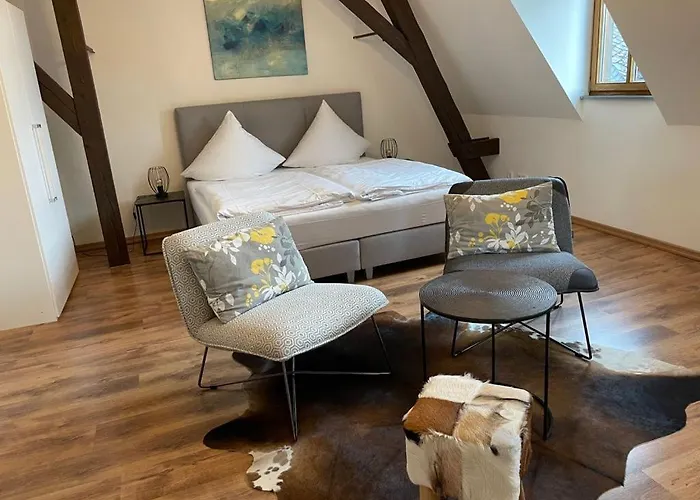 Schlossberg Weingut C.a. Haussmann *